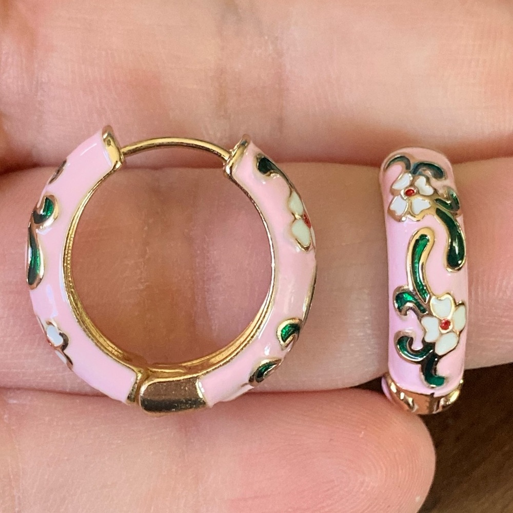 White Flower Pink Enamel Gold Toned Hoop Earrings - Picture 6 of 6